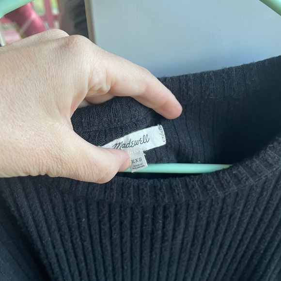 Madewell poof sleeve accent top - Picture 2 of 2